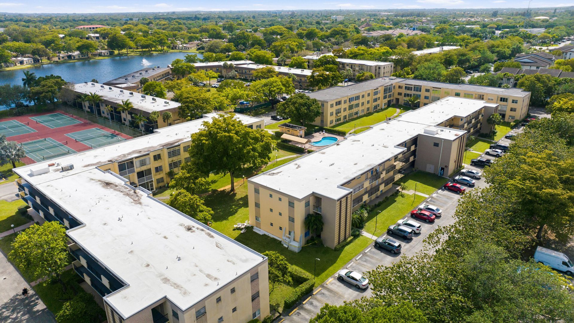 200 Ashbury Road, Unit 106, Hollywood, FL 33024 Photo