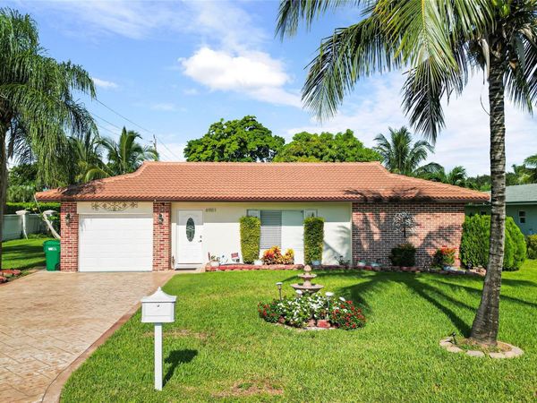 6901 NW 95th Terrace, Tamarac, FL 33321