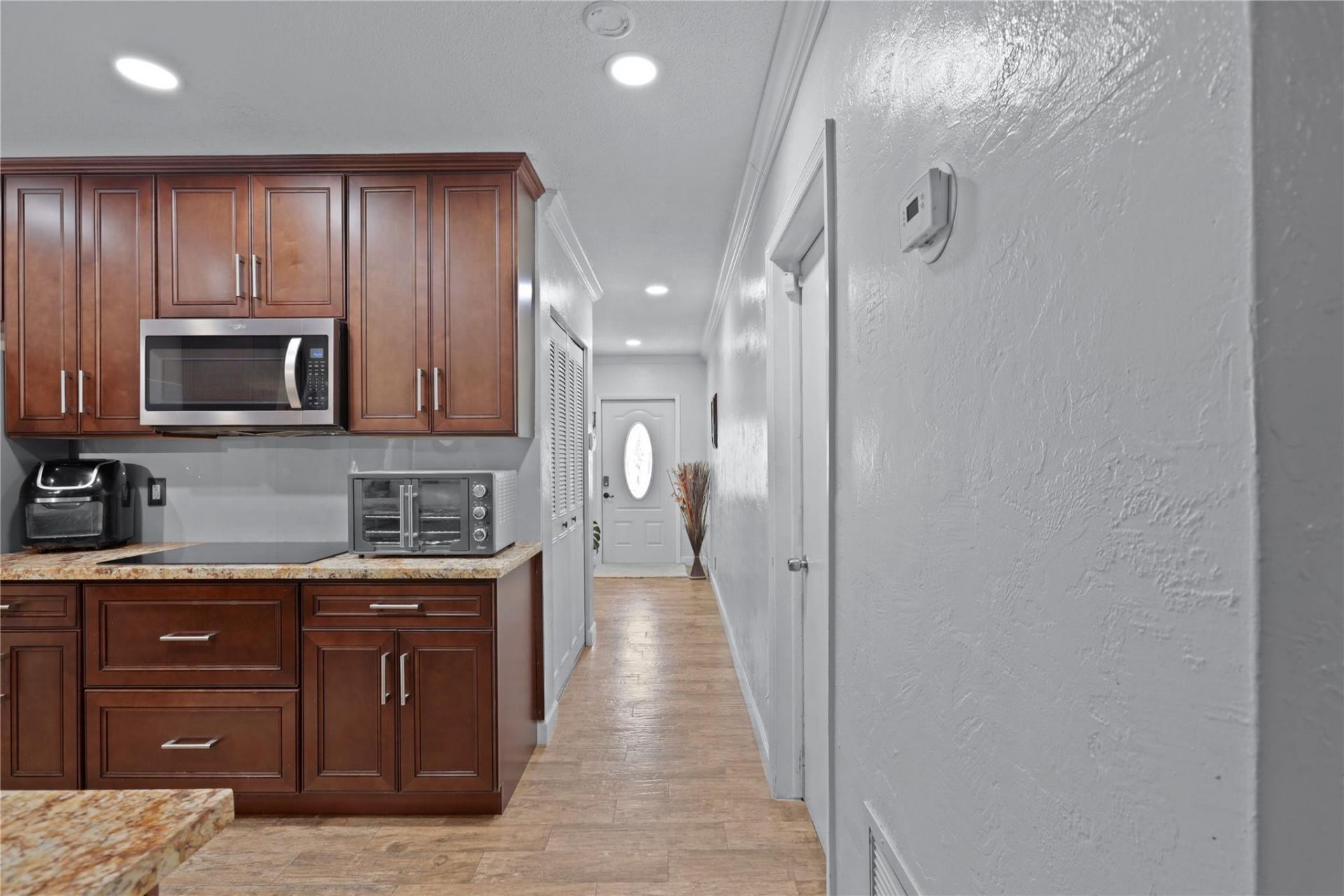 6901 NW 95th Terrace, Tamarac, FL 33321 Photo