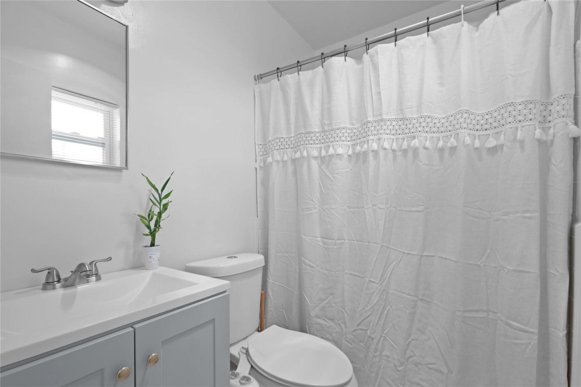 6901 NW 95th Terrace, Tamarac, FL 33321 Photo