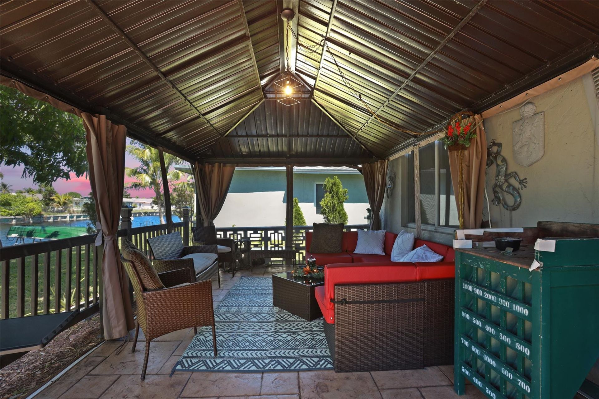 6901 NW 95th Terrace, Tamarac, FL 33321 Photo