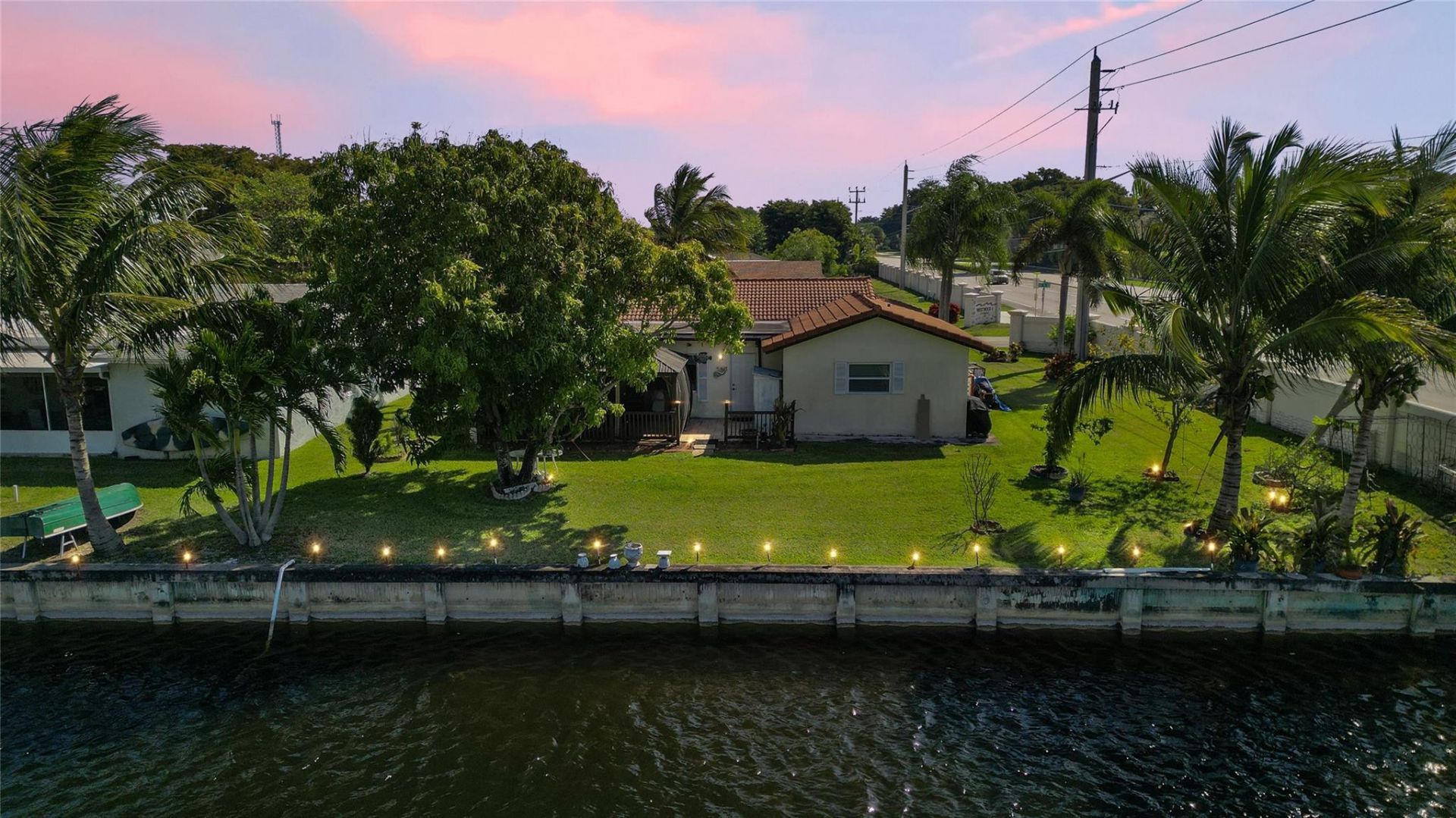 6901 NW 95th Terrace, Tamarac, FL 33321 Photo