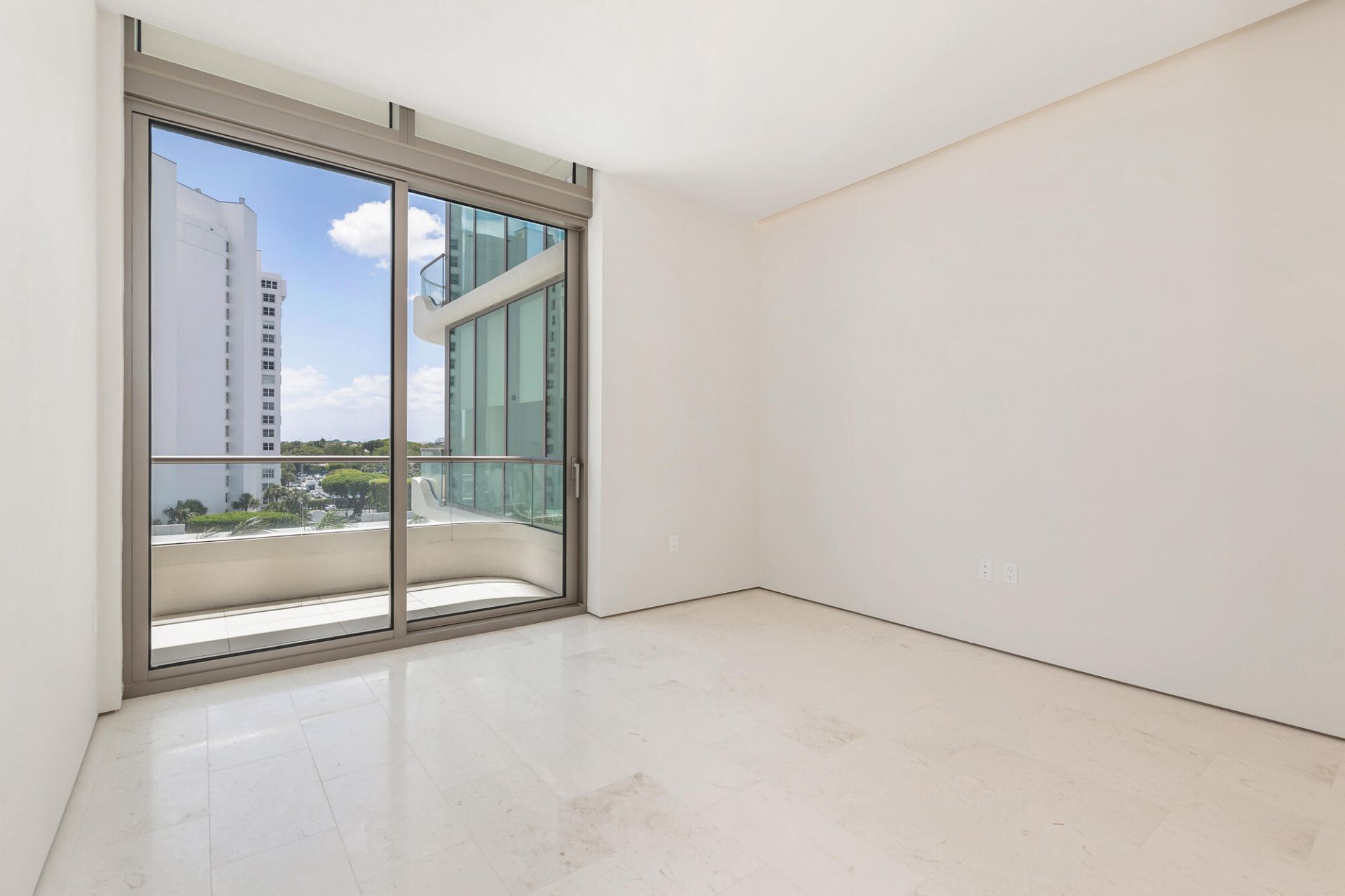 200 Arkona Court, Unit 504, West Palm Beach, FL 33401 Photo