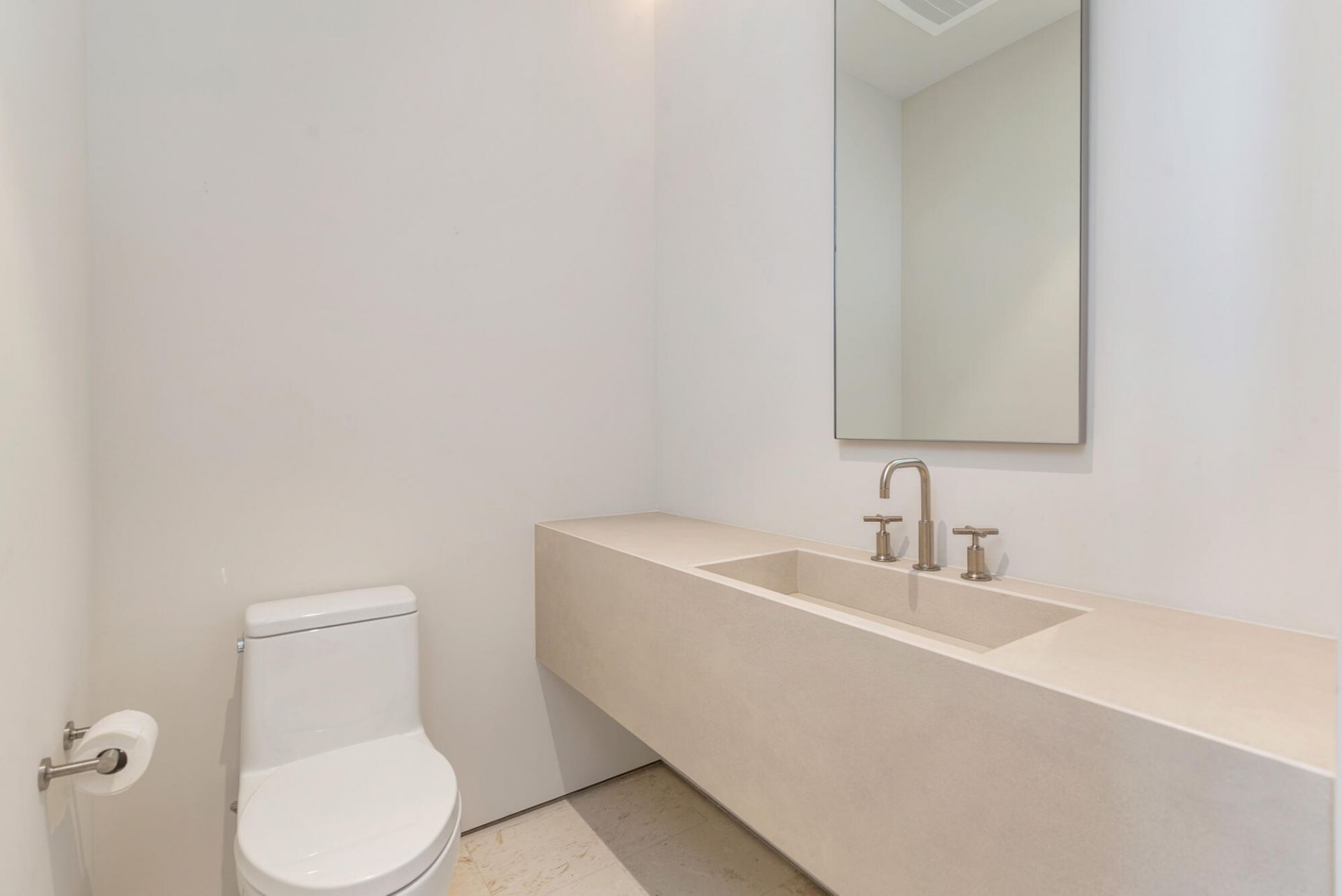 200 Arkona Court, Unit 504, West Palm Beach, FL 33401 Photo