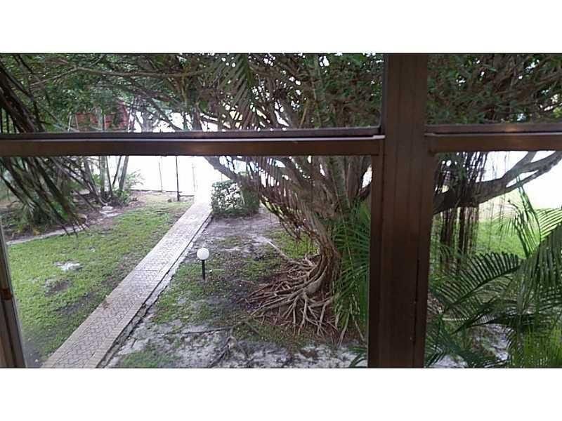 3280 Spanish Moss Terrace, Unit 209, Lauderhill, FL 33319 Photo