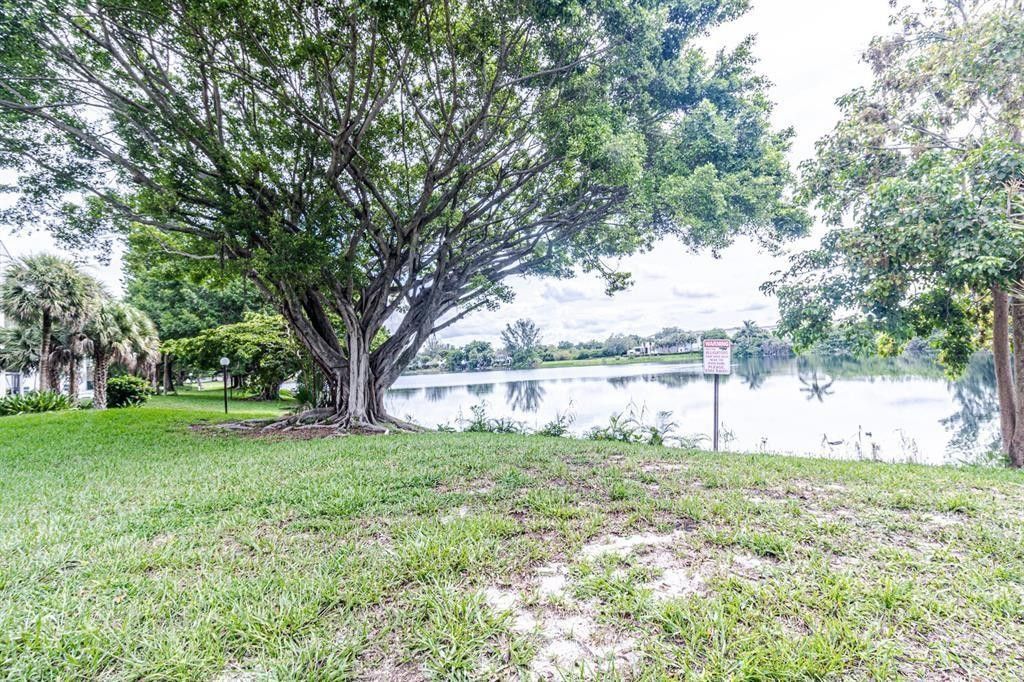 3280 Spanish Moss Terrace, Unit 209, Lauderhill, FL 33319 Photo