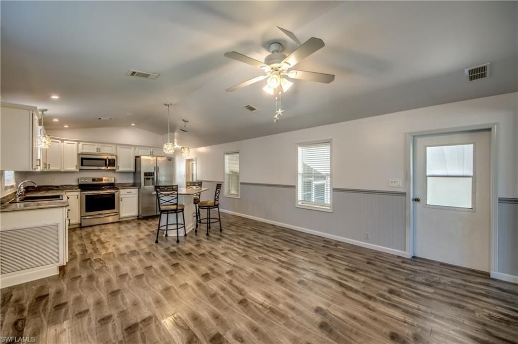 7230 Ladyfish Dr, Saint James City, FL 33956 Photo