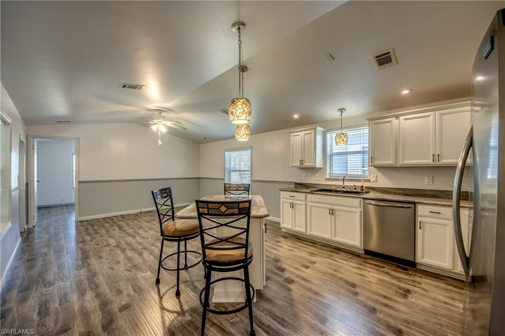 7230 Ladyfish Dr, Saint James City, FL 33956 Photo