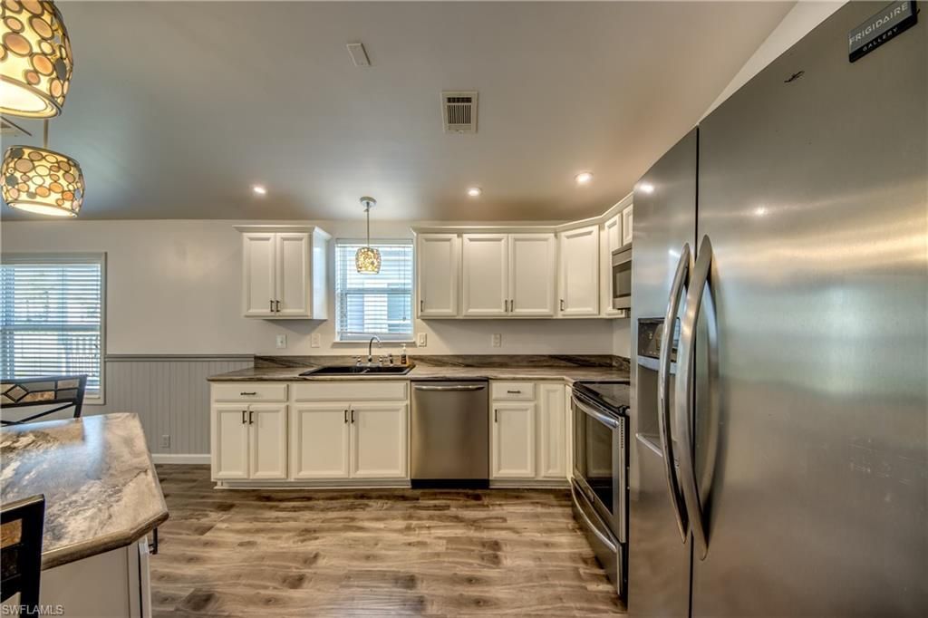 7230 Ladyfish Dr, Saint James City, FL 33956 Photo