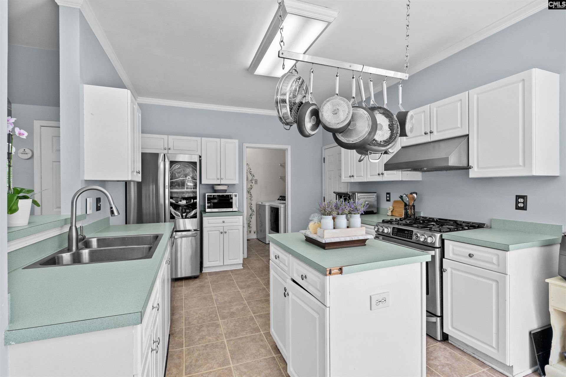 1109 Saluda Chase Way Photo 10