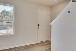 198 Kingfield Drive  photo 4