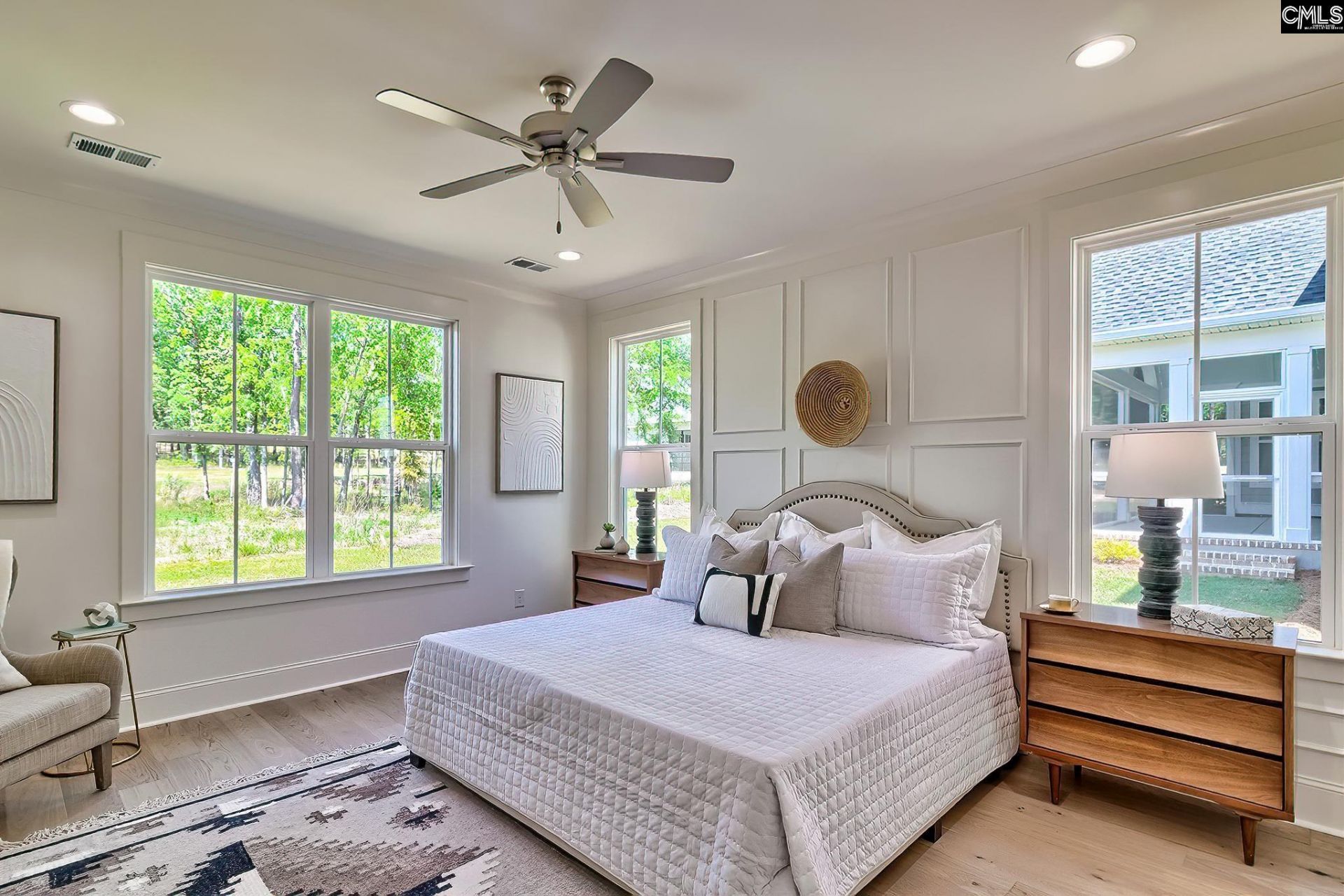 912 Salisbury Court  Photo 21