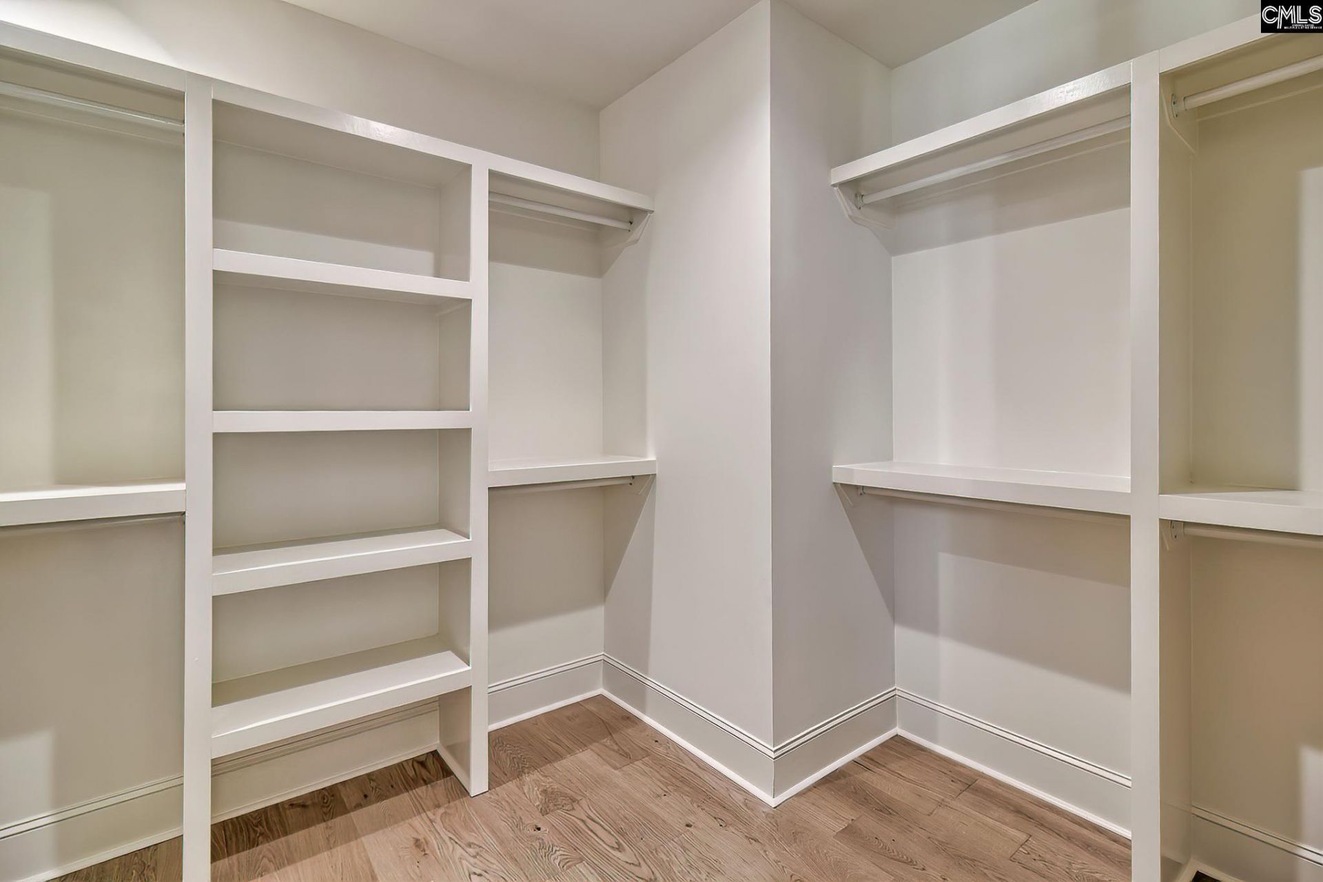 912 Salisbury Court  Photo 27