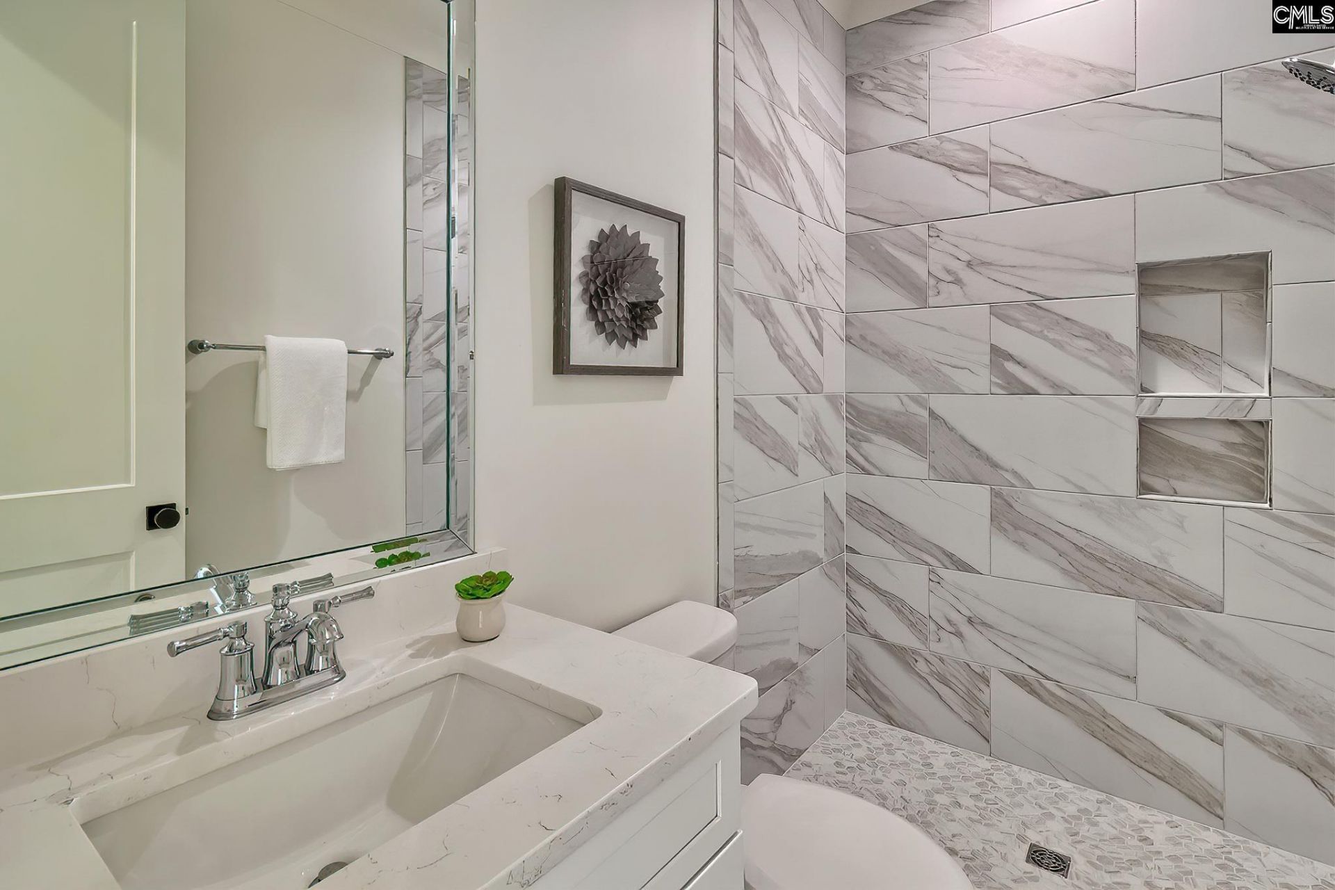 912 Salisbury Court  Photo 28