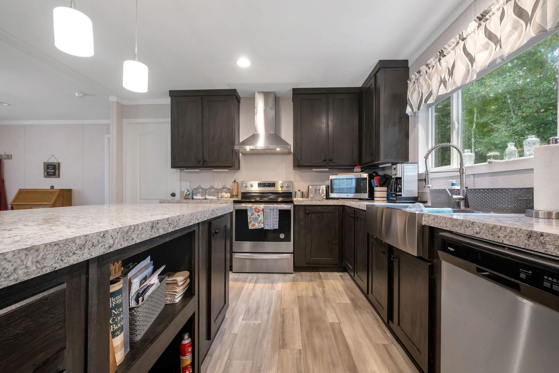 95 Waters Edge Lane, Havana, FL 32333 Photo