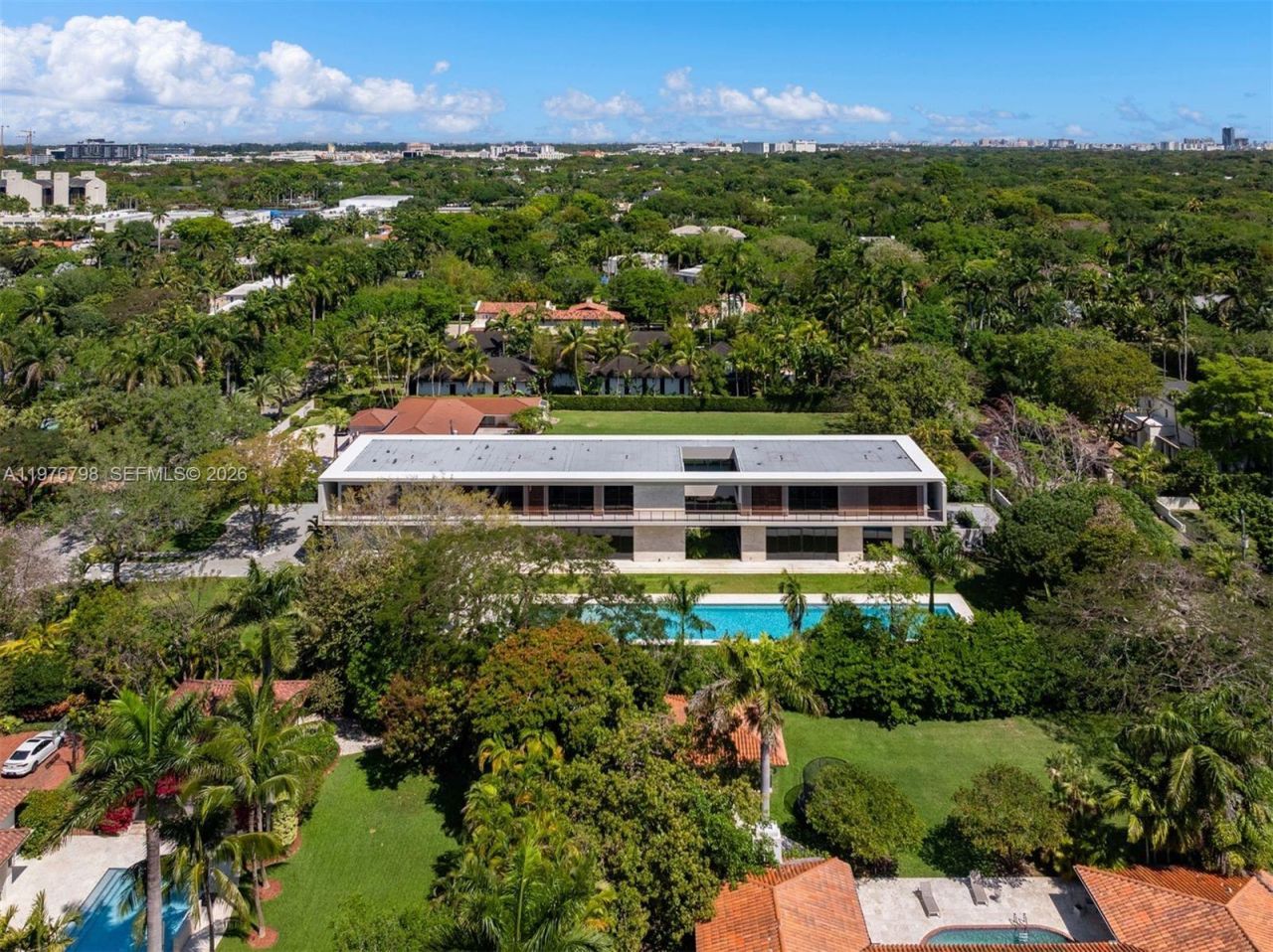 8755 SW 54th Ave , Miami, FL 33143 Photo