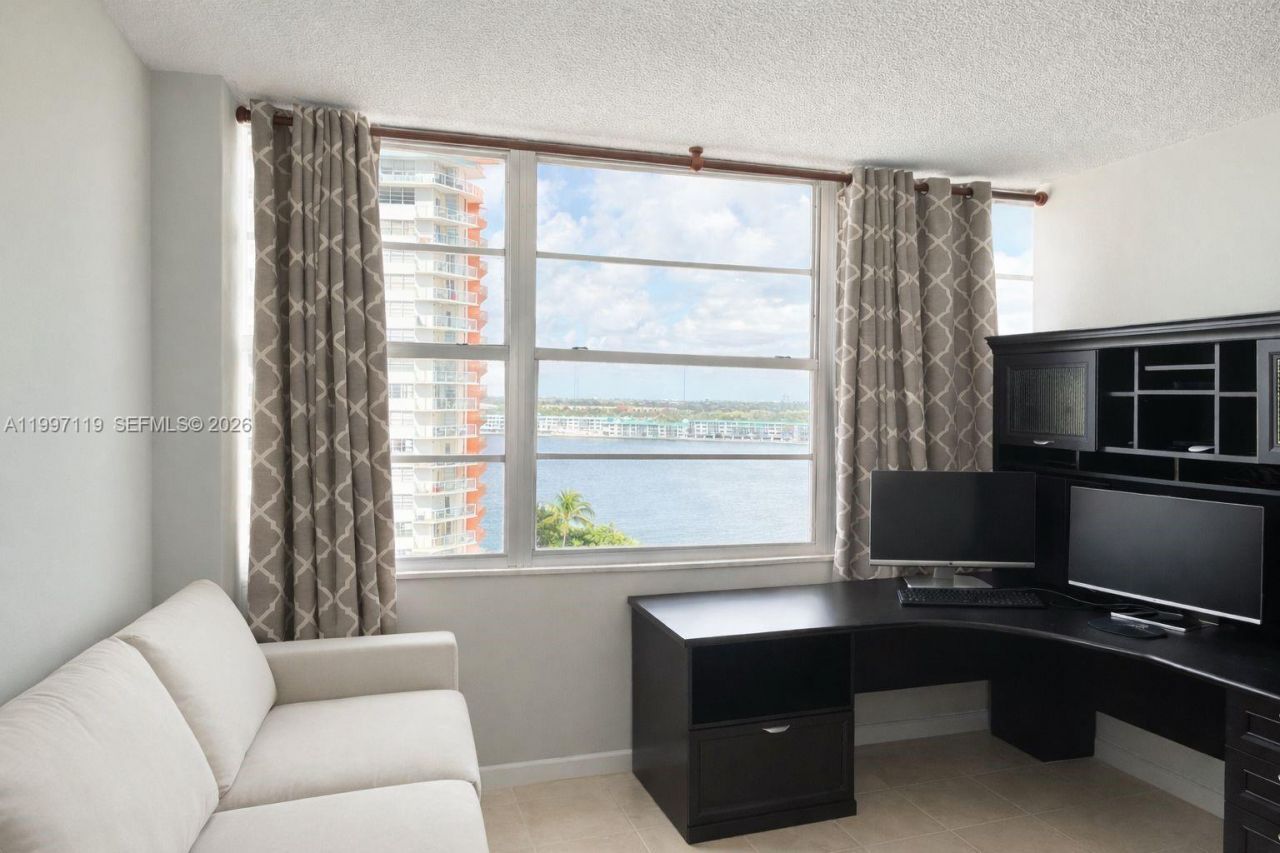 1351 NE Miami Gardens Dr, Unit 926E, Miami, FL 33179 Photo