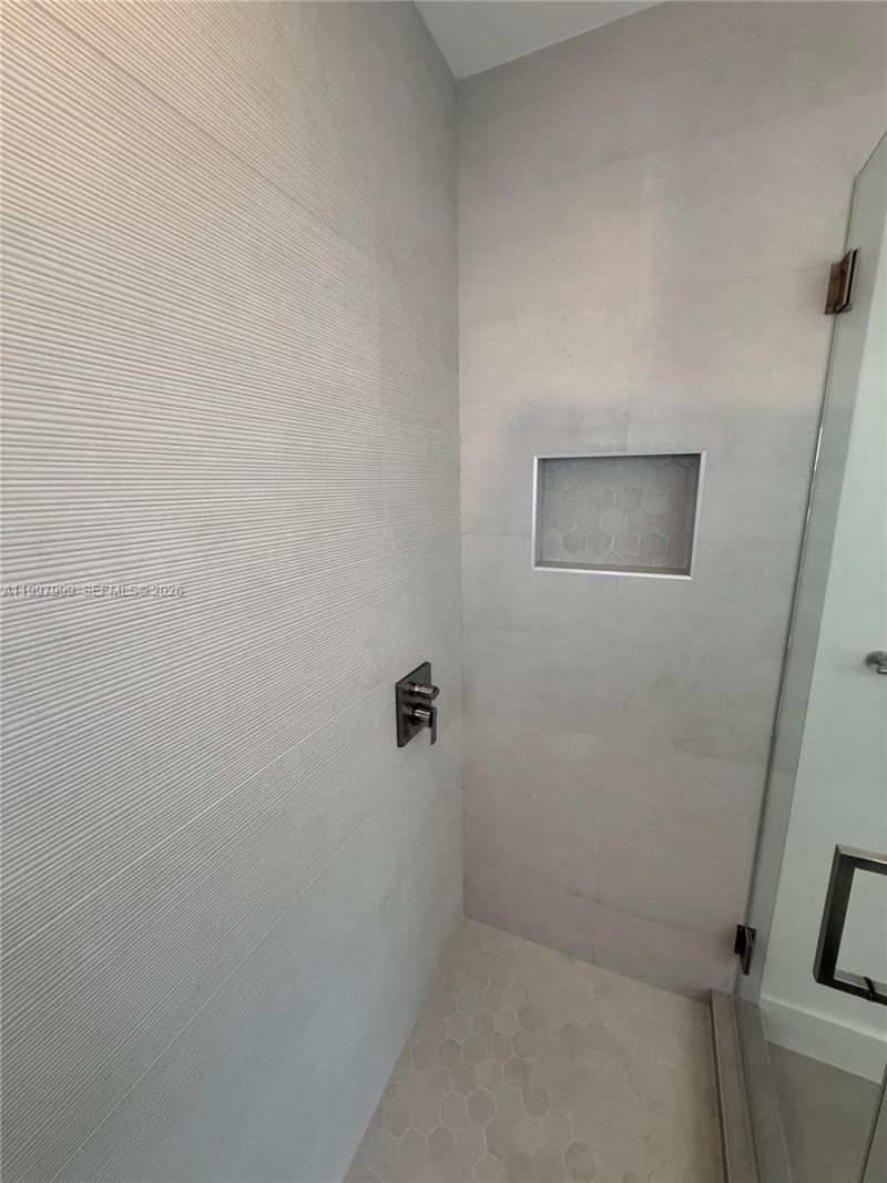 3431 NW 14th Ter, Miami, FL 33125 Photo