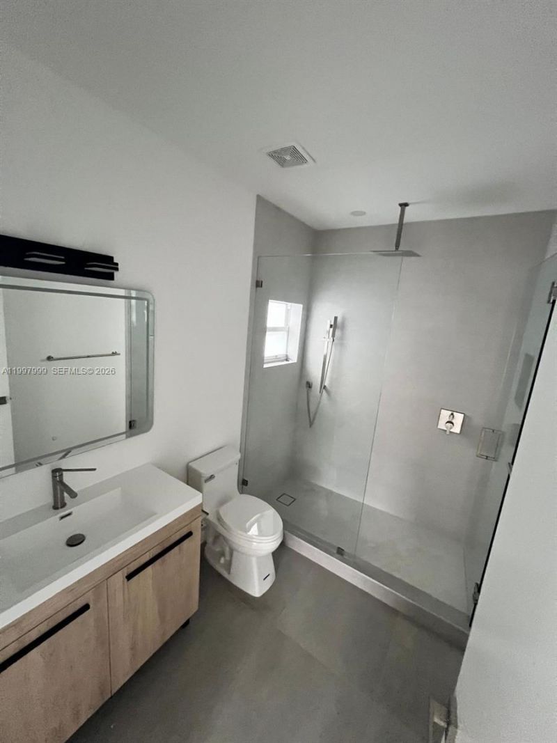 3431 NW 14th Ter, Miami, FL 33125 Photo