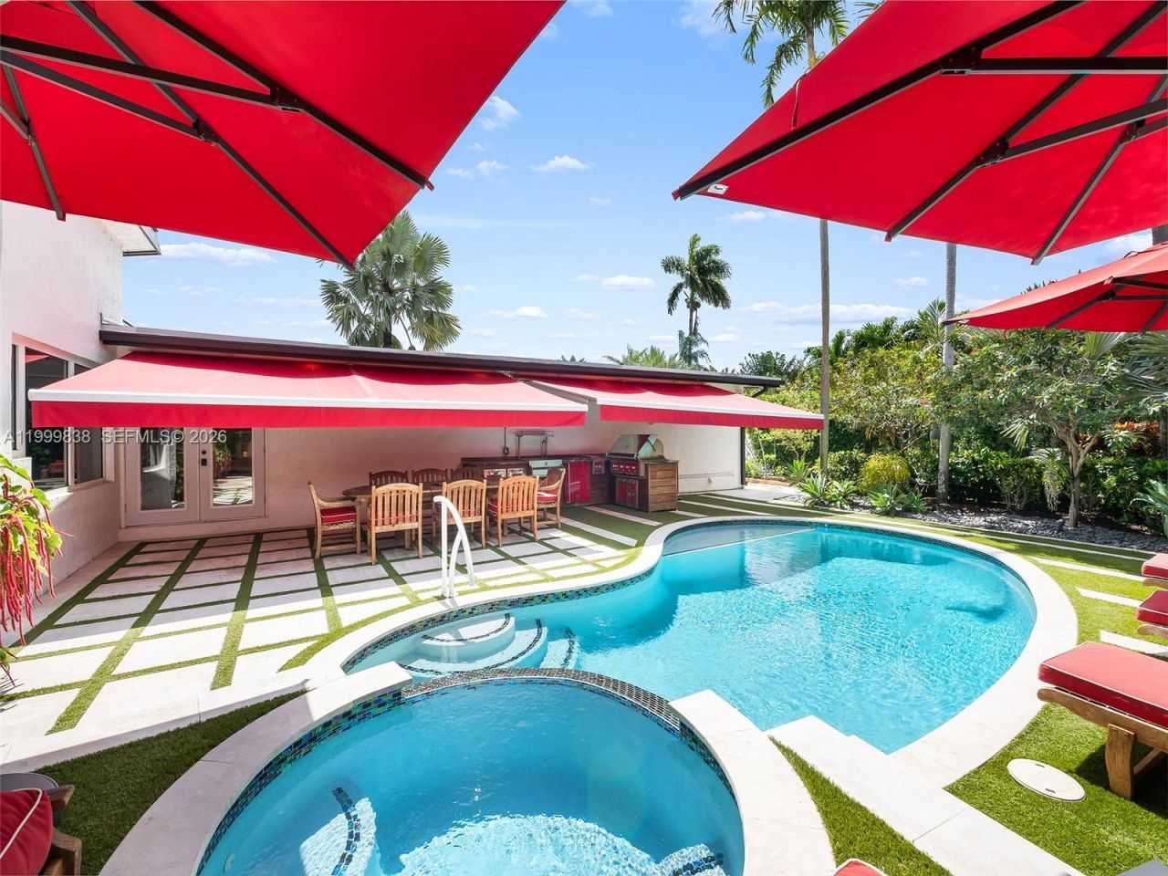 3001 Bayview Dr, Fort Lauderdale, FL 33306 Photo