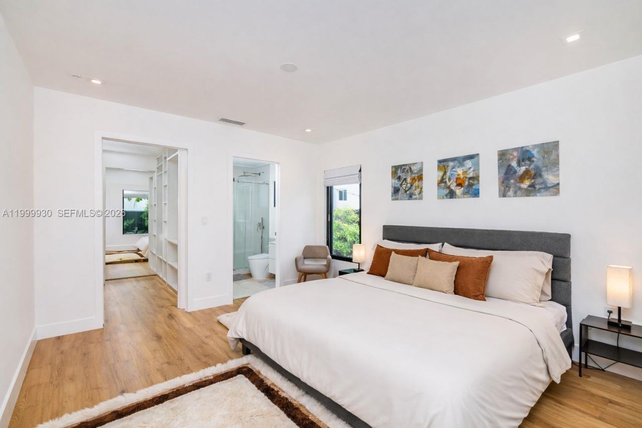 412 NW 41st St, Miami, FL 33127 Photo