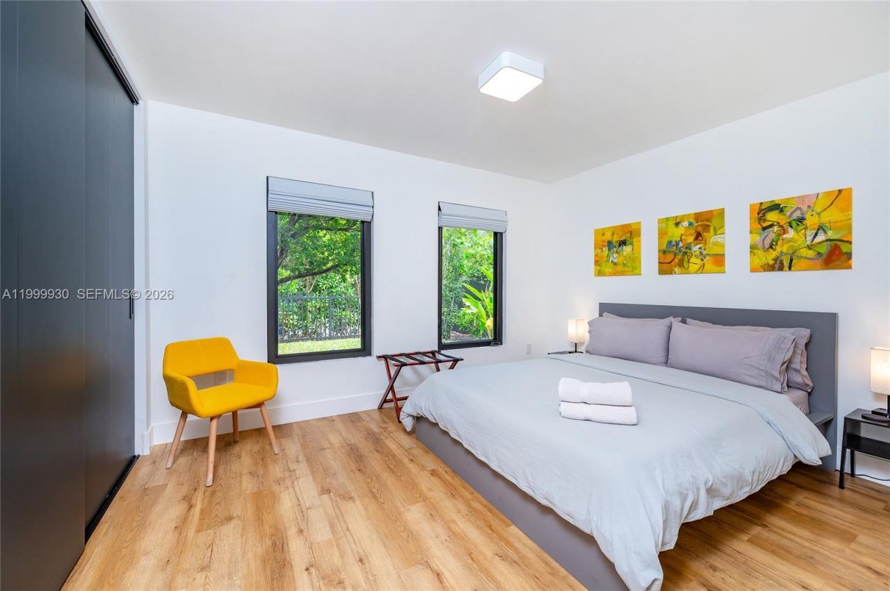 412 NW 41st St, Miami, FL 33127 Photo