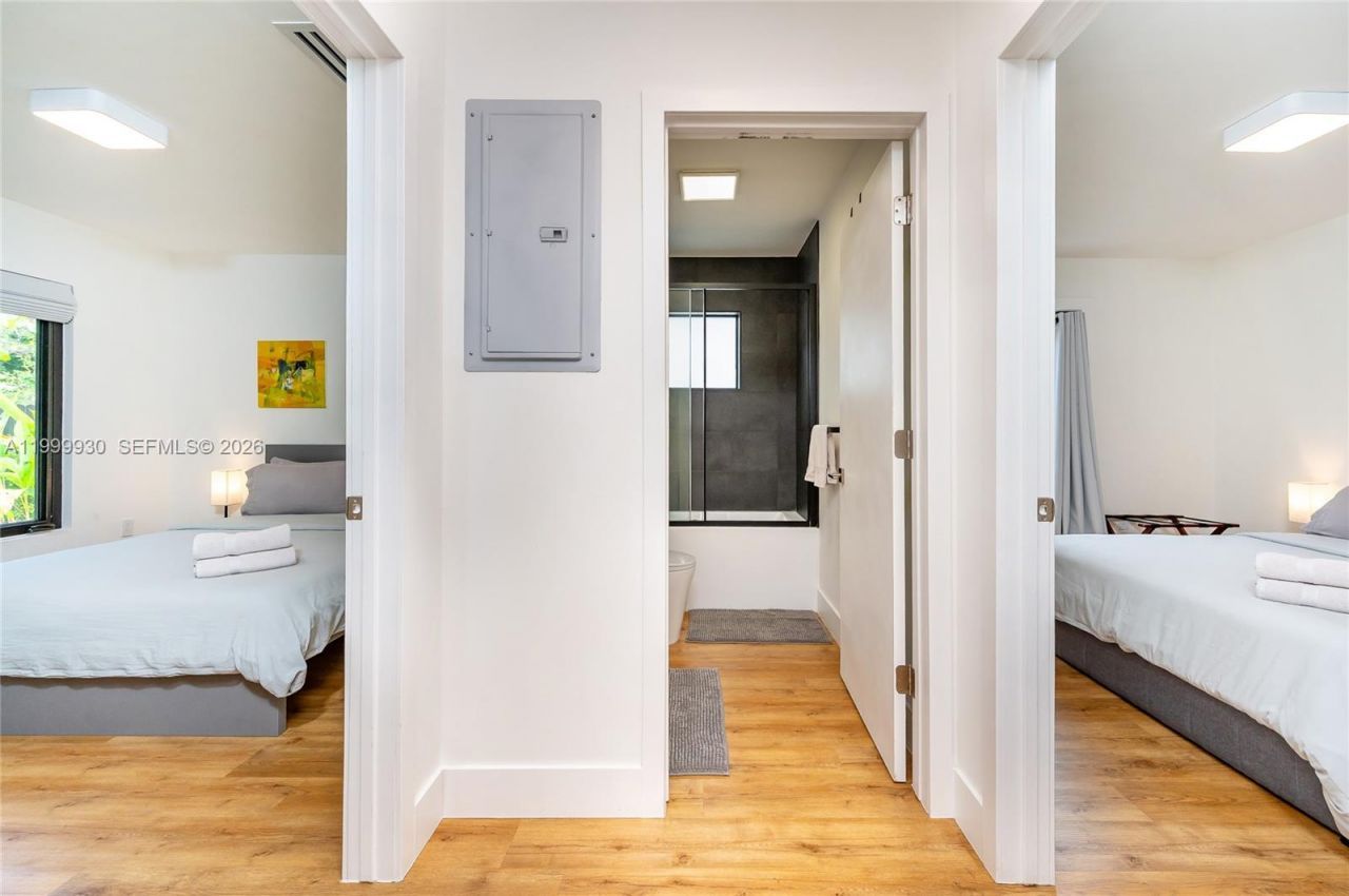 412 NW 41st St, Miami, FL 33127 Photo