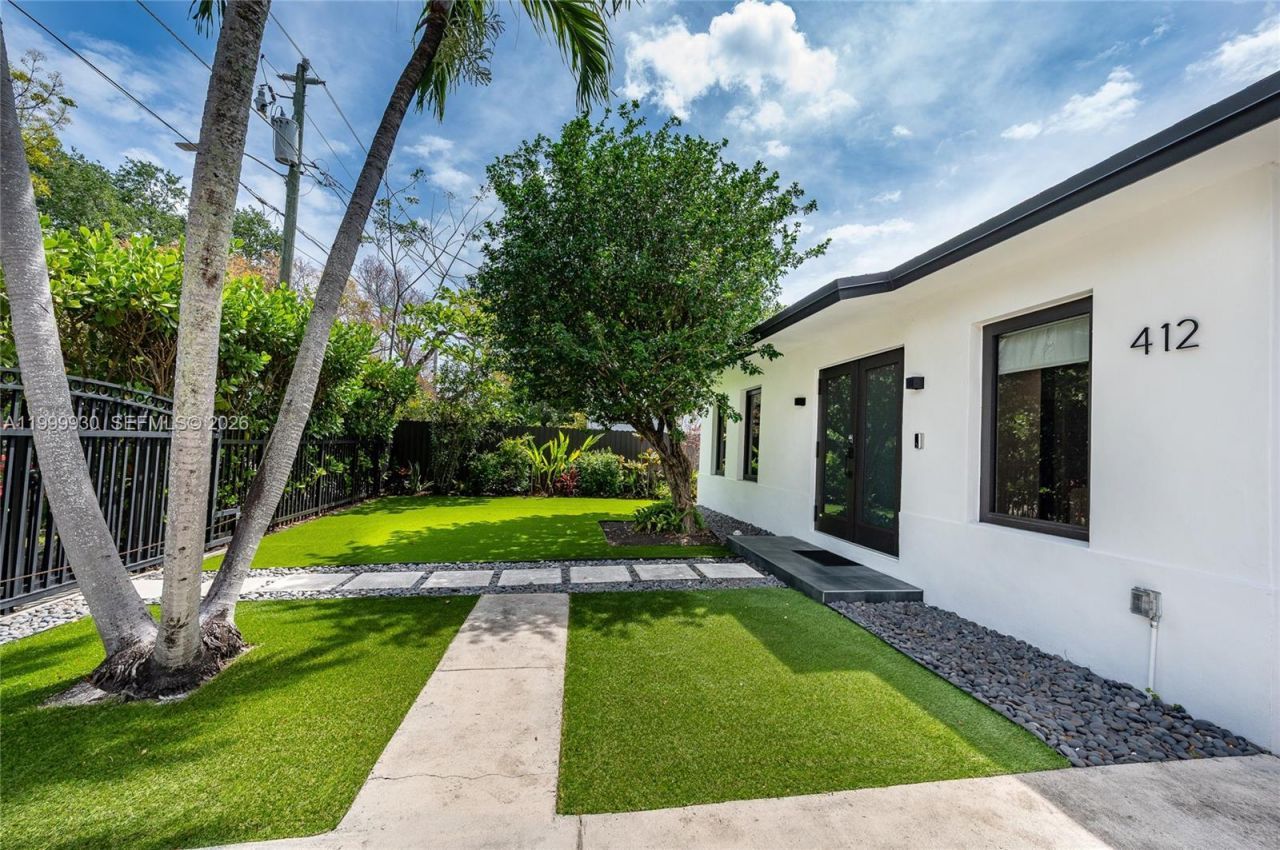 412 NW 41st St, Miami, FL 33127 Photo