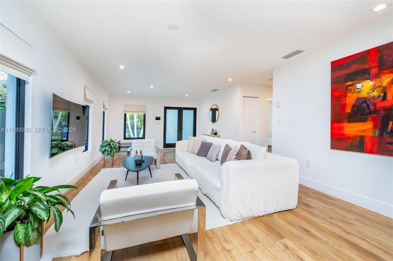 412 NW 41st St, Miami, FL 33127 Photo