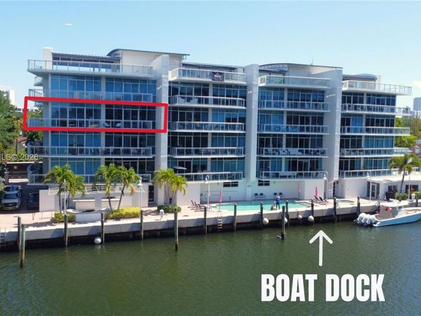 1090 NW N River Dr , Unit 404, Miami, FL 33136