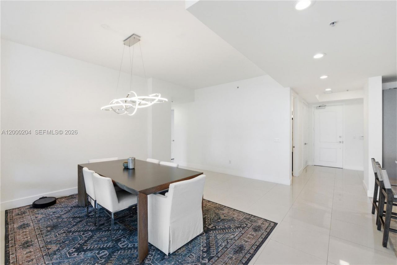 1090 NW N River Dr, Unit 404, Miami, FL 33136 Photo