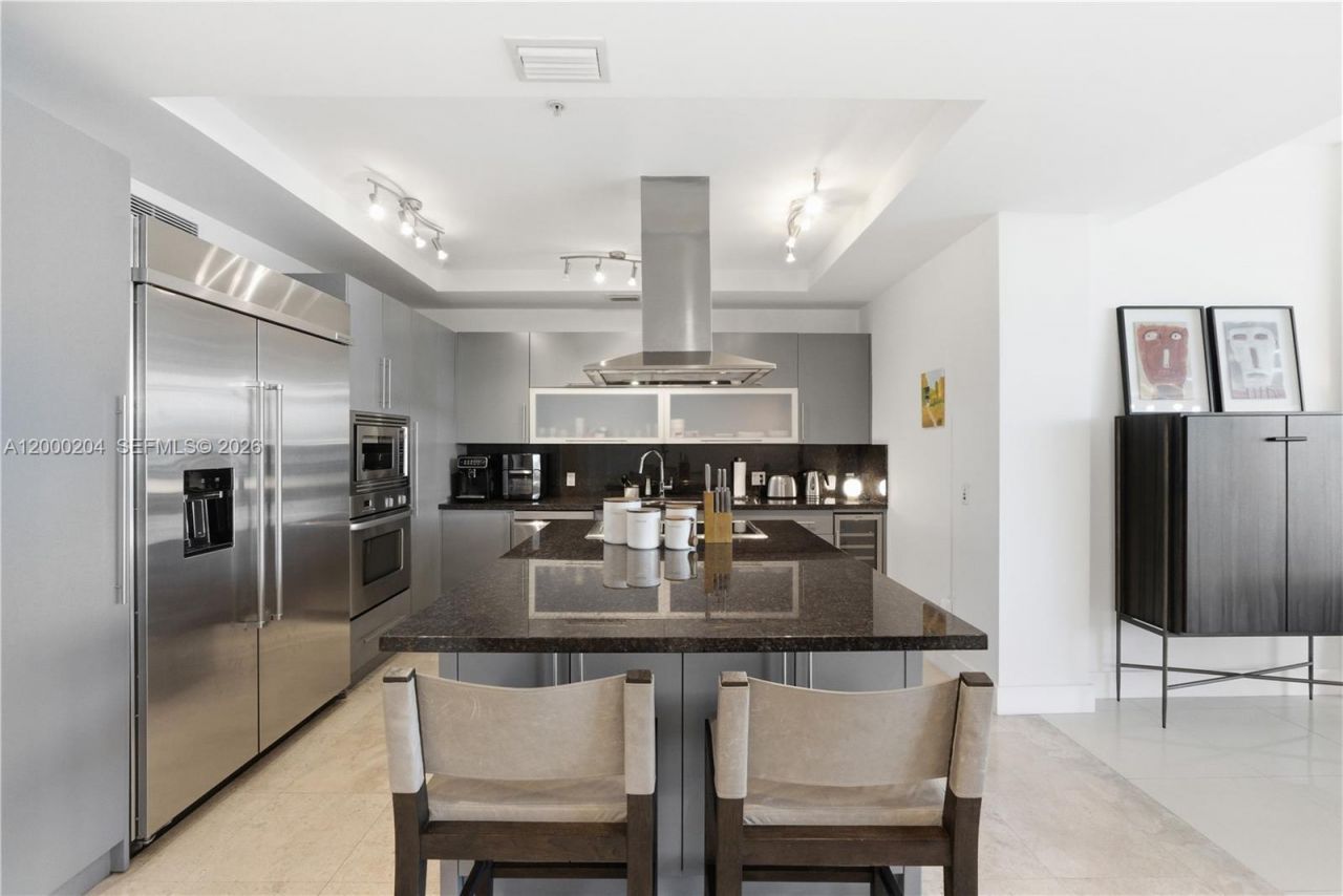 1090 NW N River Dr, Unit 404, Miami, FL 33136 Photo