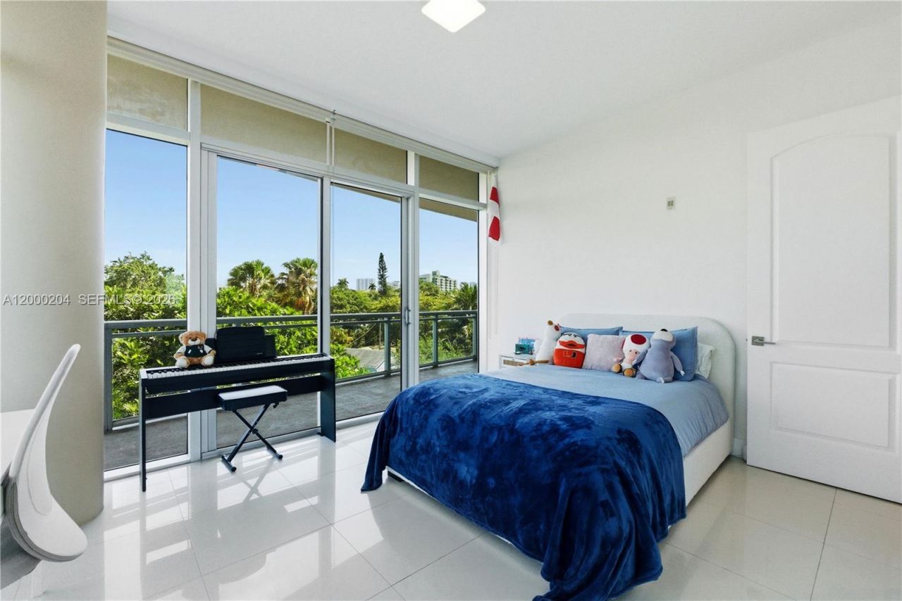 1090 NW N River Dr, Unit 404, Miami, FL 33136 Photo