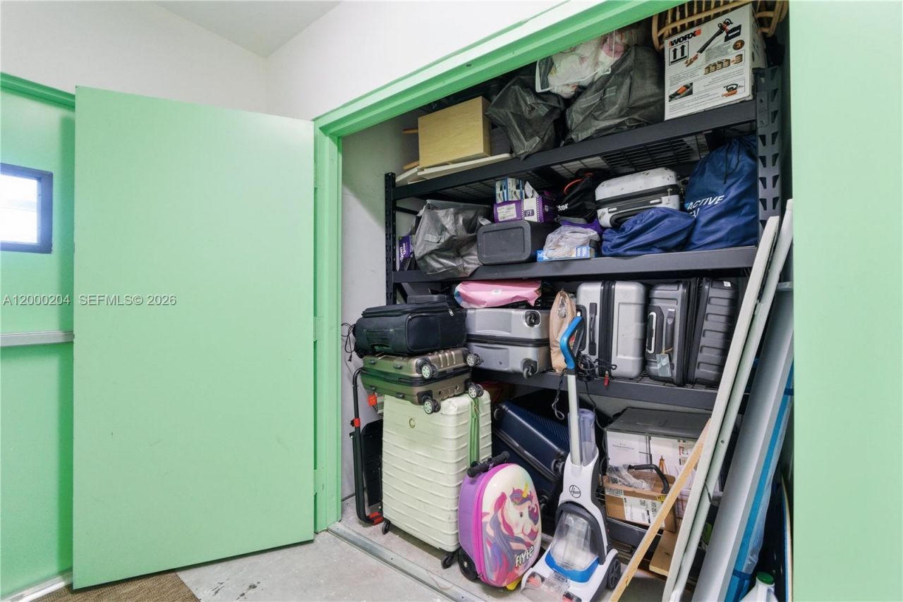 1090 NW N River Dr, Unit 404, Miami, FL 33136 Photo