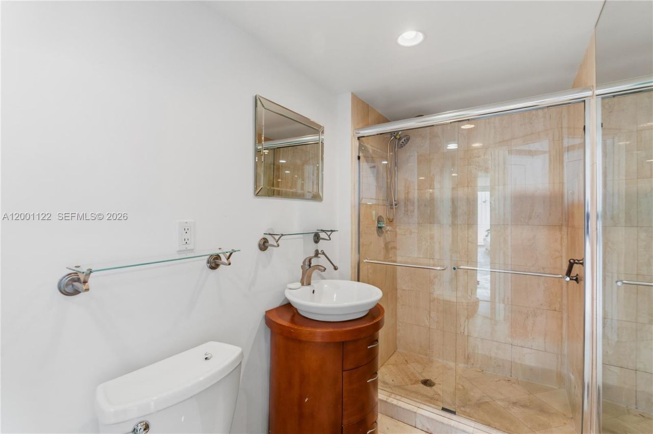 3600 Mystic Pointe Dr, Unit 513, Aventura, FL 33180 Photo