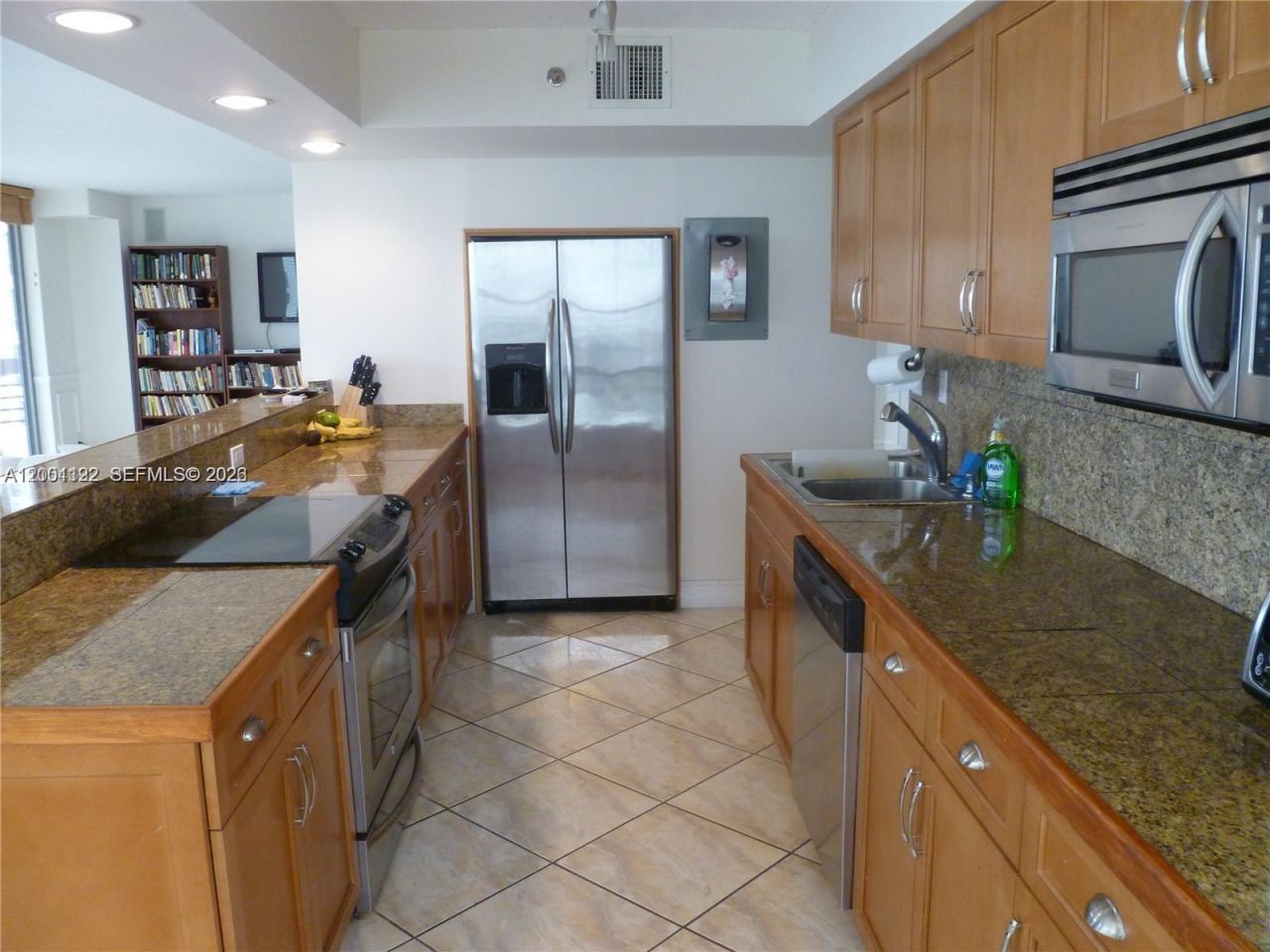 3600 Mystic Pointe Dr, Unit 513, Aventura, FL 33180 Photo