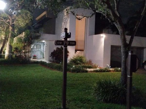 11843 SW 79th Ter, Miami, FL 33183