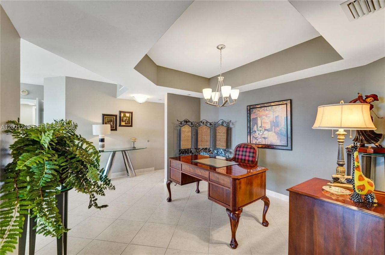 3600 Yacht Club Dr, Unit 904, Aventura, FL 33180 Photo