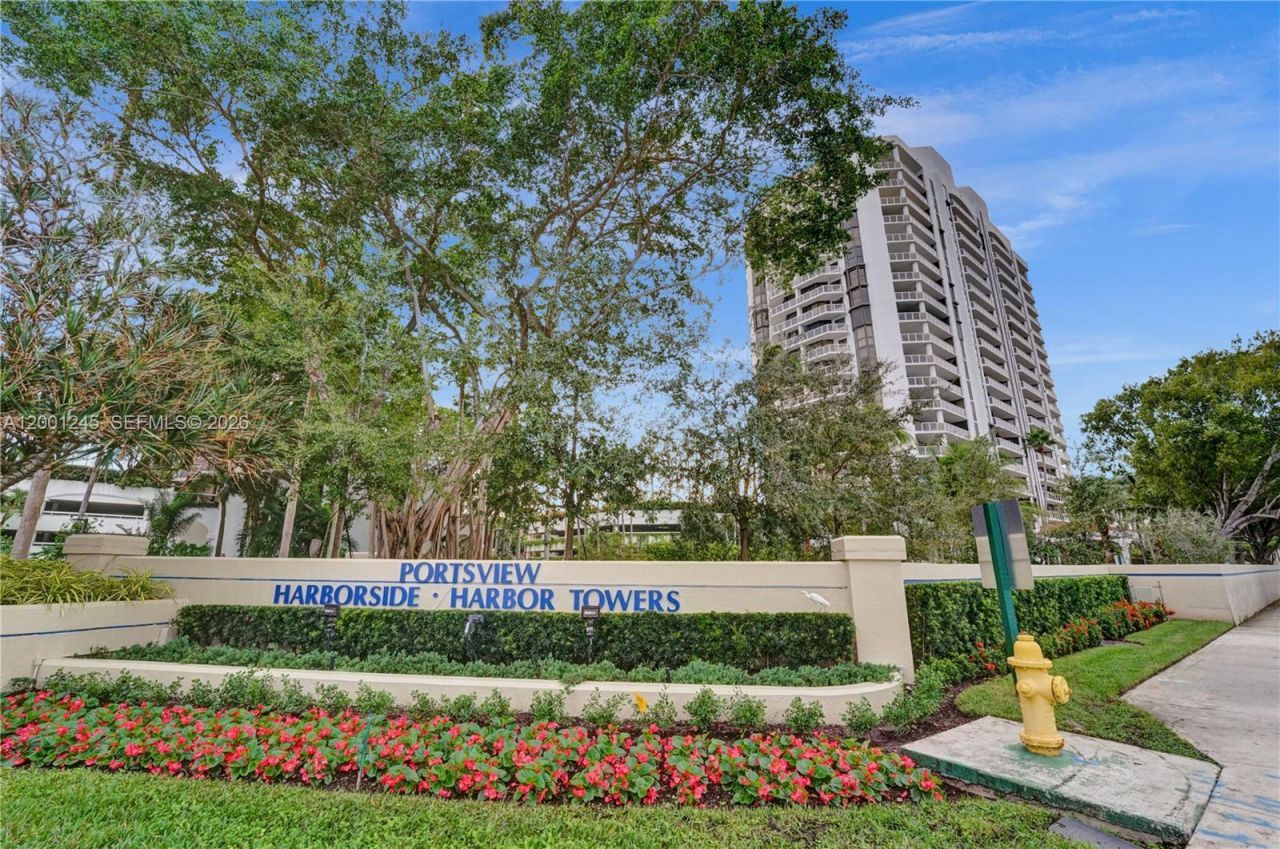 3600 Yacht Club Dr, Unit 904, Aventura, FL 33180 Photo