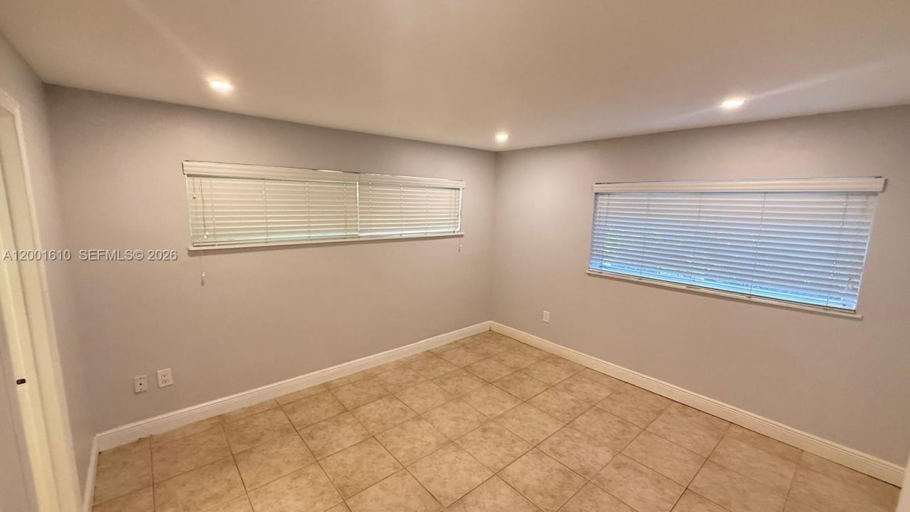 8820 SW 43rd Ter, Miami, FL 33165 Photo