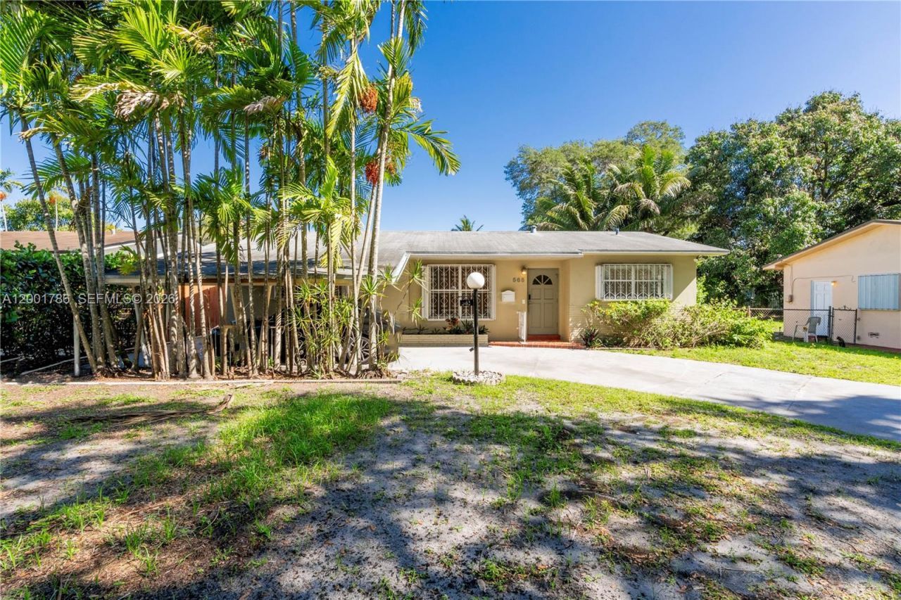 565 NE 160th Ter, Miami, FL 33162 Photo