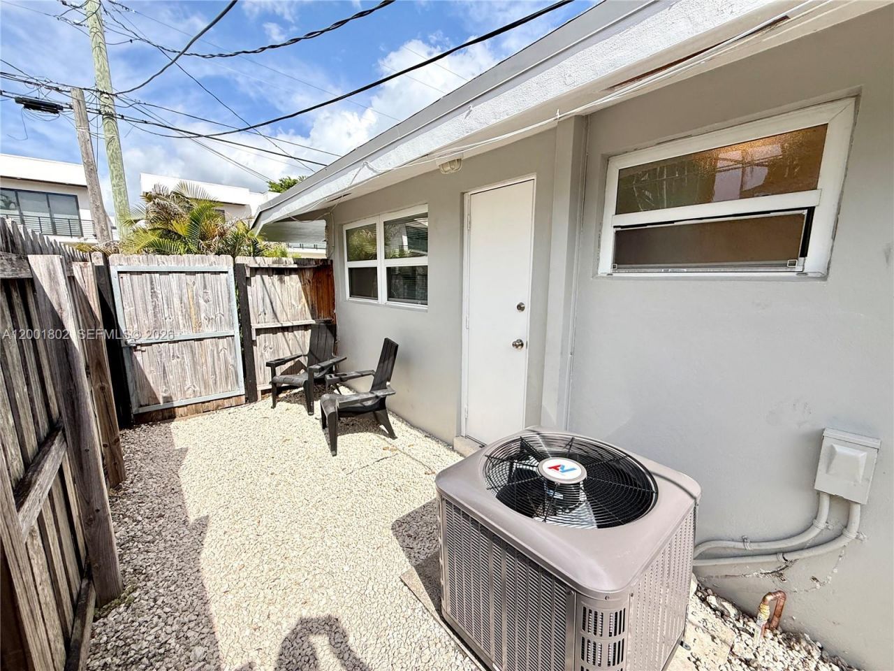 924 NE 17th Ter, Unit 1, Fort Lauderdale, FL 33304 Photo