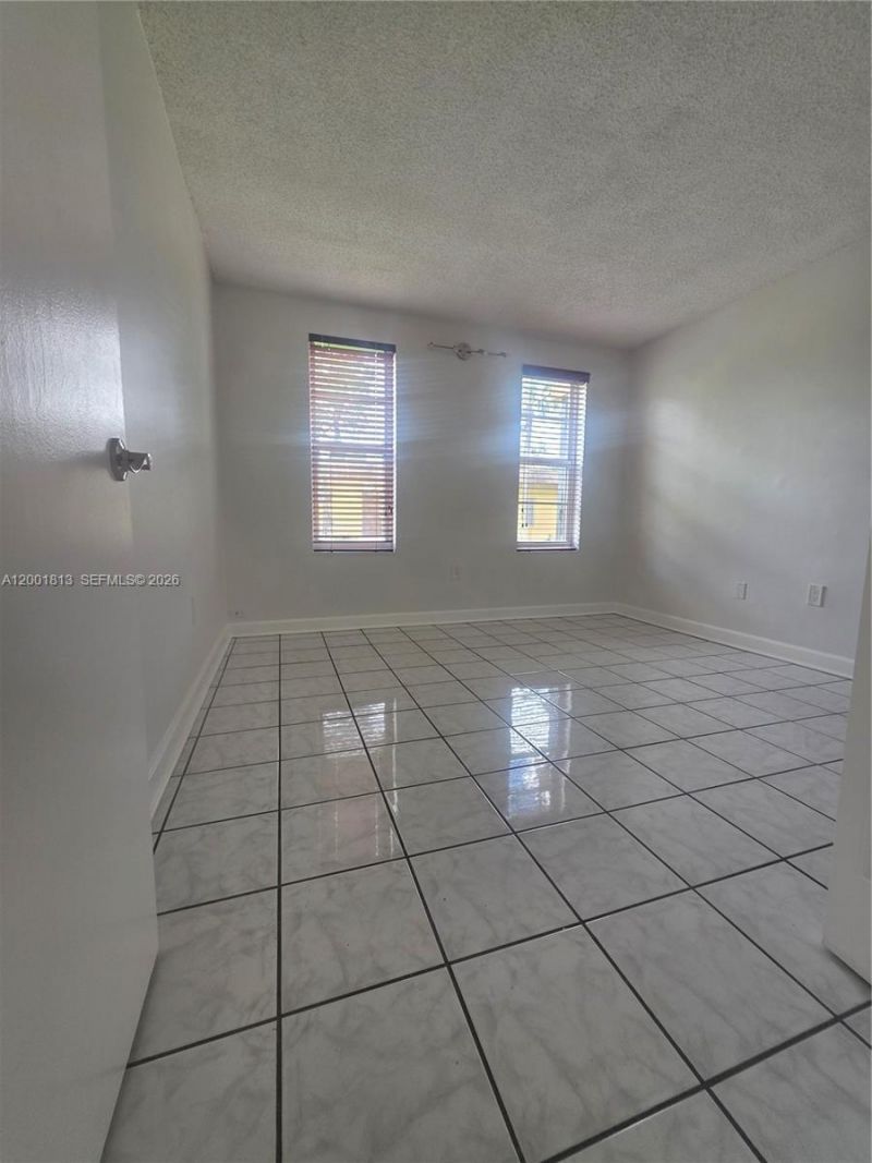 13700 SW 62nd St, Unit 113, Miami, FL 33183 Photo