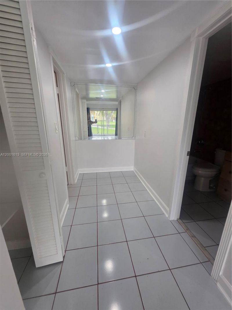 13700 SW 62nd St, Unit 113, Miami, FL 33183 Photo