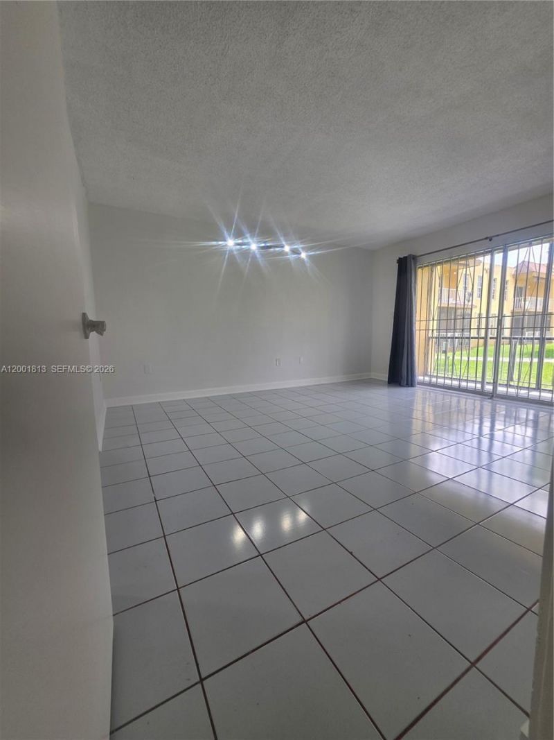 13700 SW 62nd St, Unit 113, Miami, FL 33183 Photo