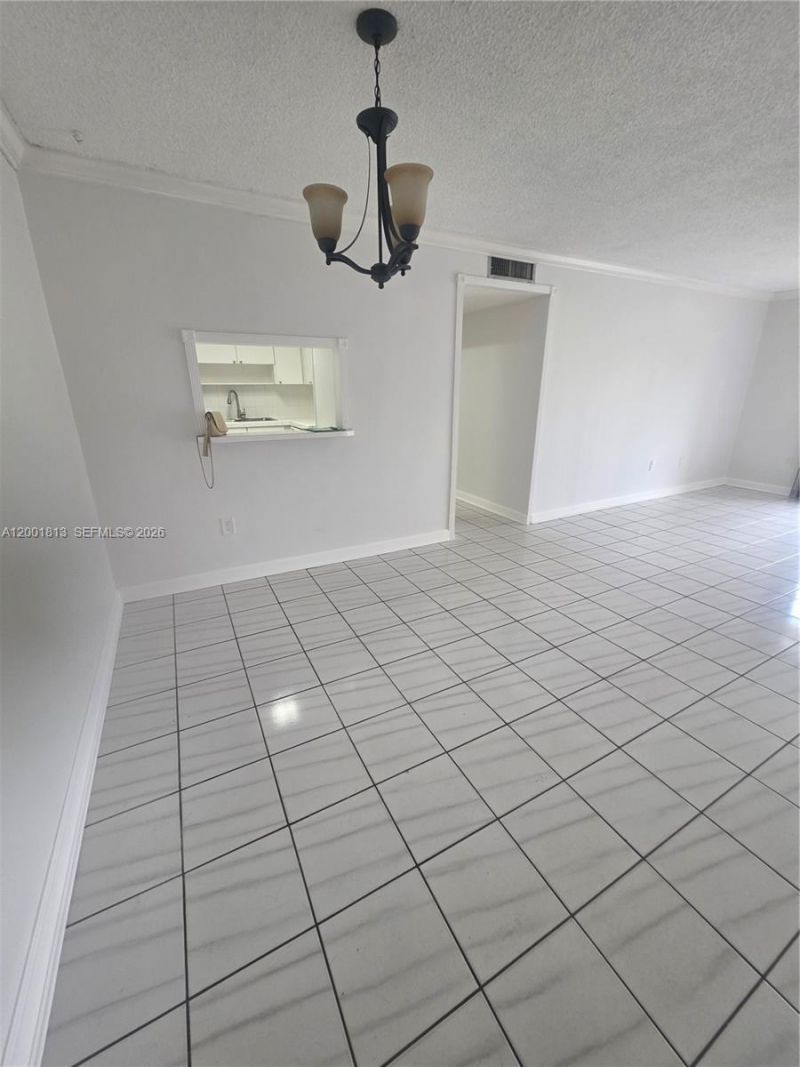 13700 SW 62nd St, Unit 113, Miami, FL 33183 Photo