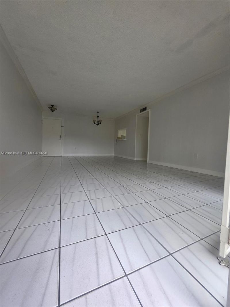13700 SW 62nd St, Unit 113, Miami, FL 33183 Photo