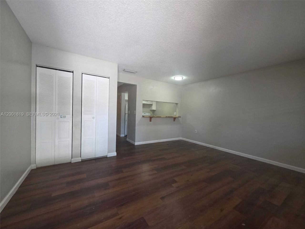 313 Country Club Oval , Unit 11, Daytona, FL 32114 Photo