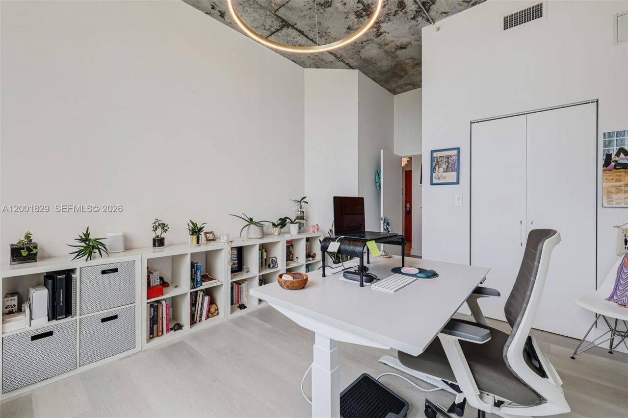 2001 Biscayne Blvd, Unit 2617, Miami, FL 33137 Photo