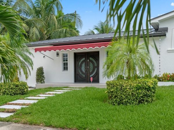 18901 NW 10th Ct, Miami Gardens, FL 33169